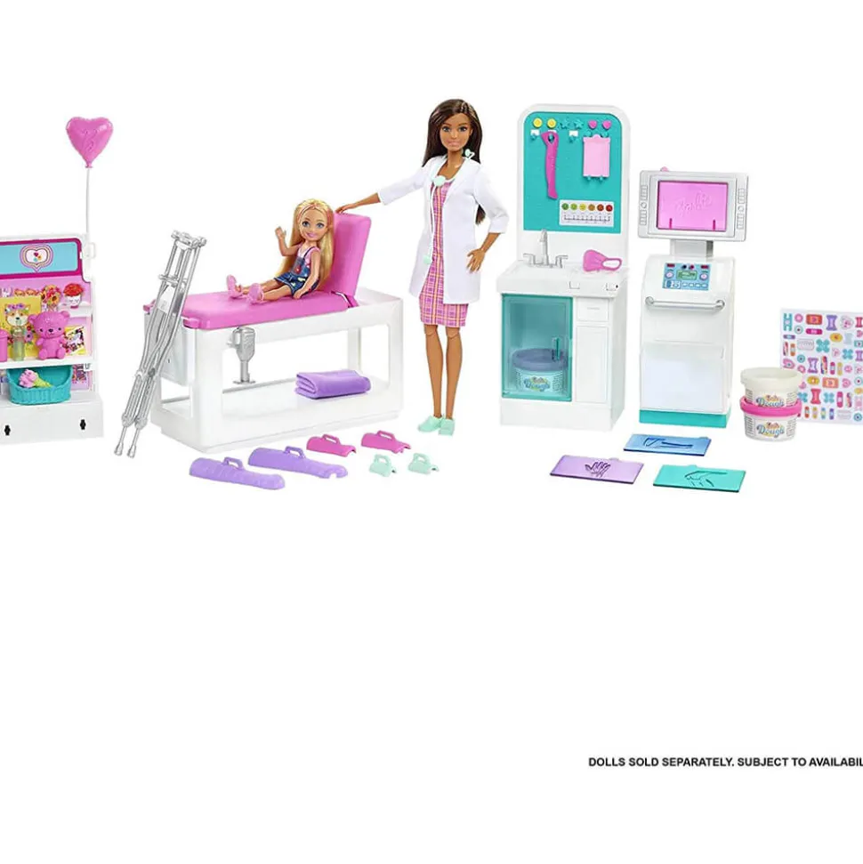 Barbie Fast Cast Clinic Playset with Brunette Barbie Doctor Doll