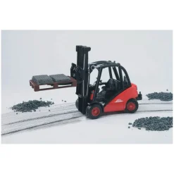 Bruder Linde H30D Forklift w/ Pallet