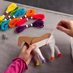 Craft-tastic Yarn Unicorns Craft Set