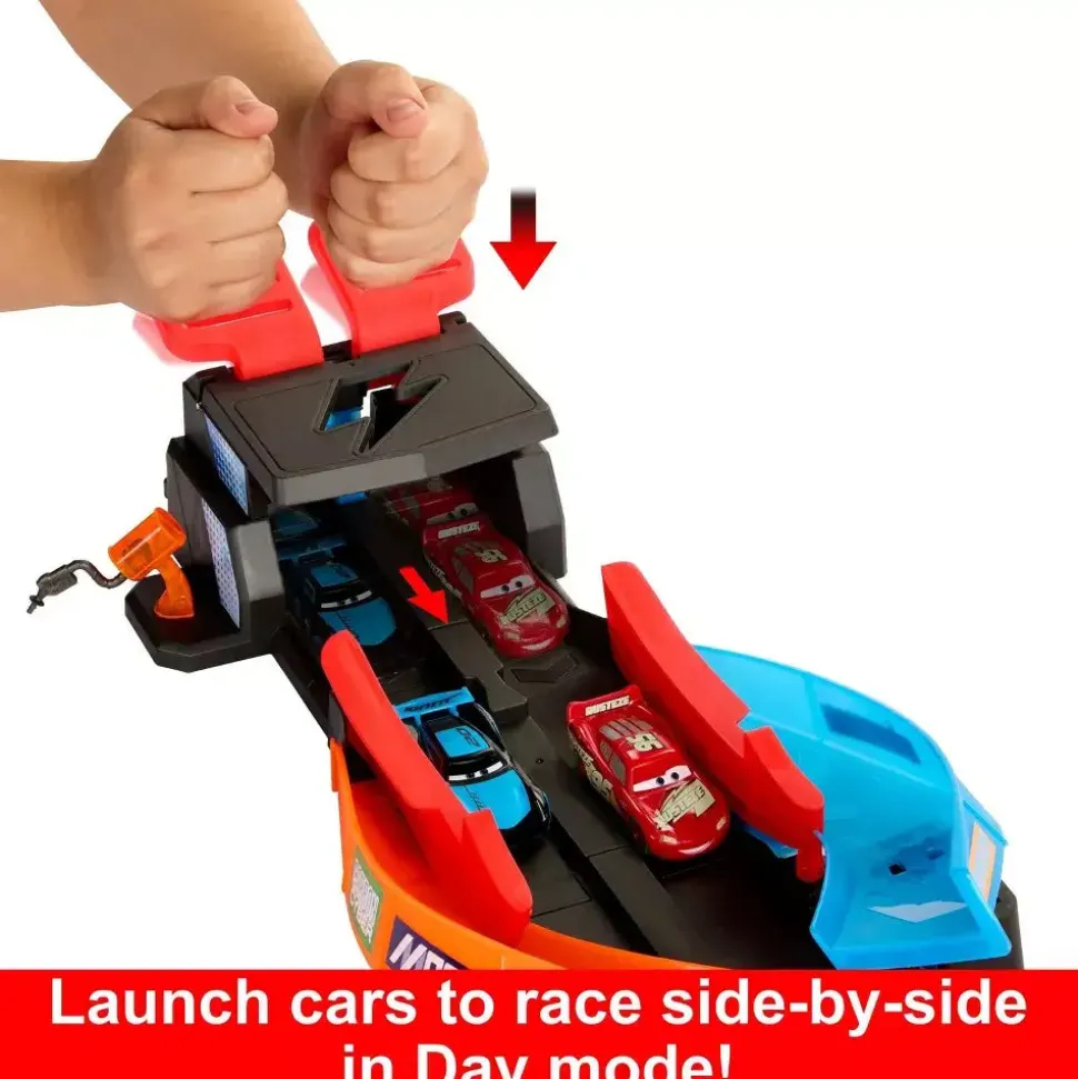 Disney and Pixar Cars Glow Racers Launch&Criss-Cross Glow Race Plays