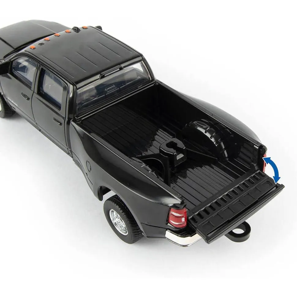 ERTL 1:32 Ram 3500 Pickup with Case SV340B Skid Steer and Gooseneck Tr