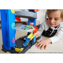 Hot Wheels City Stunt Garage Play Set