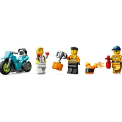 LEGO® City Stunt Truck&Ring of Fire Challenge 479 Piece Building Set