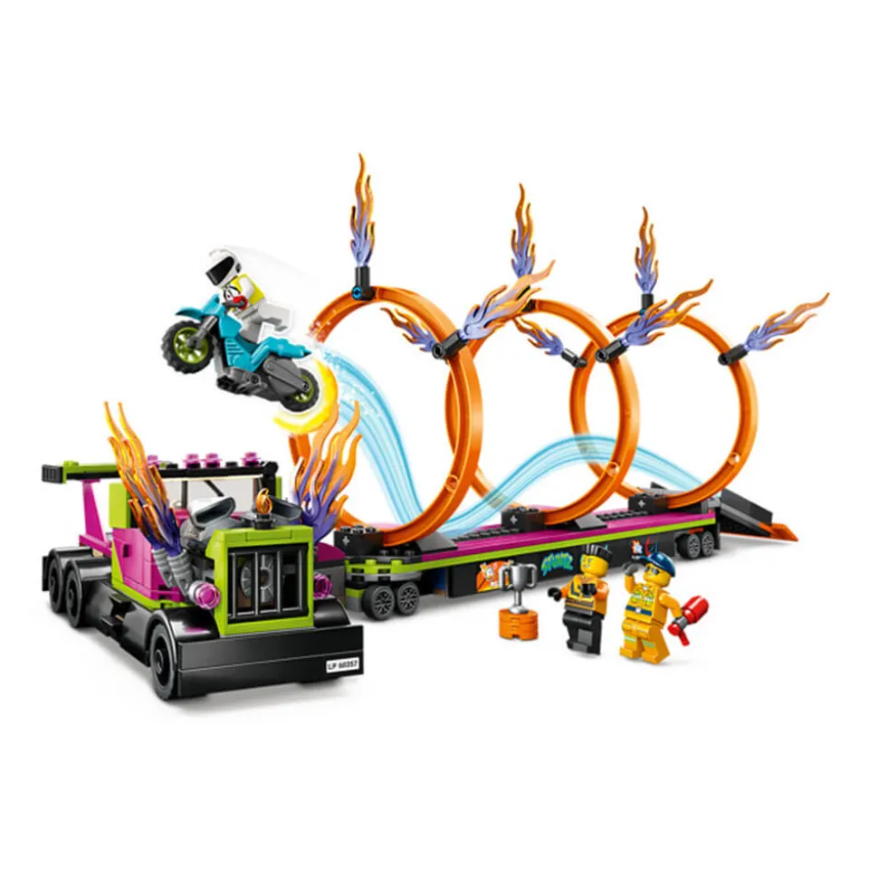 LEGO® City Stunt Truck&Ring of Fire Challenge 479 Piece Building Set