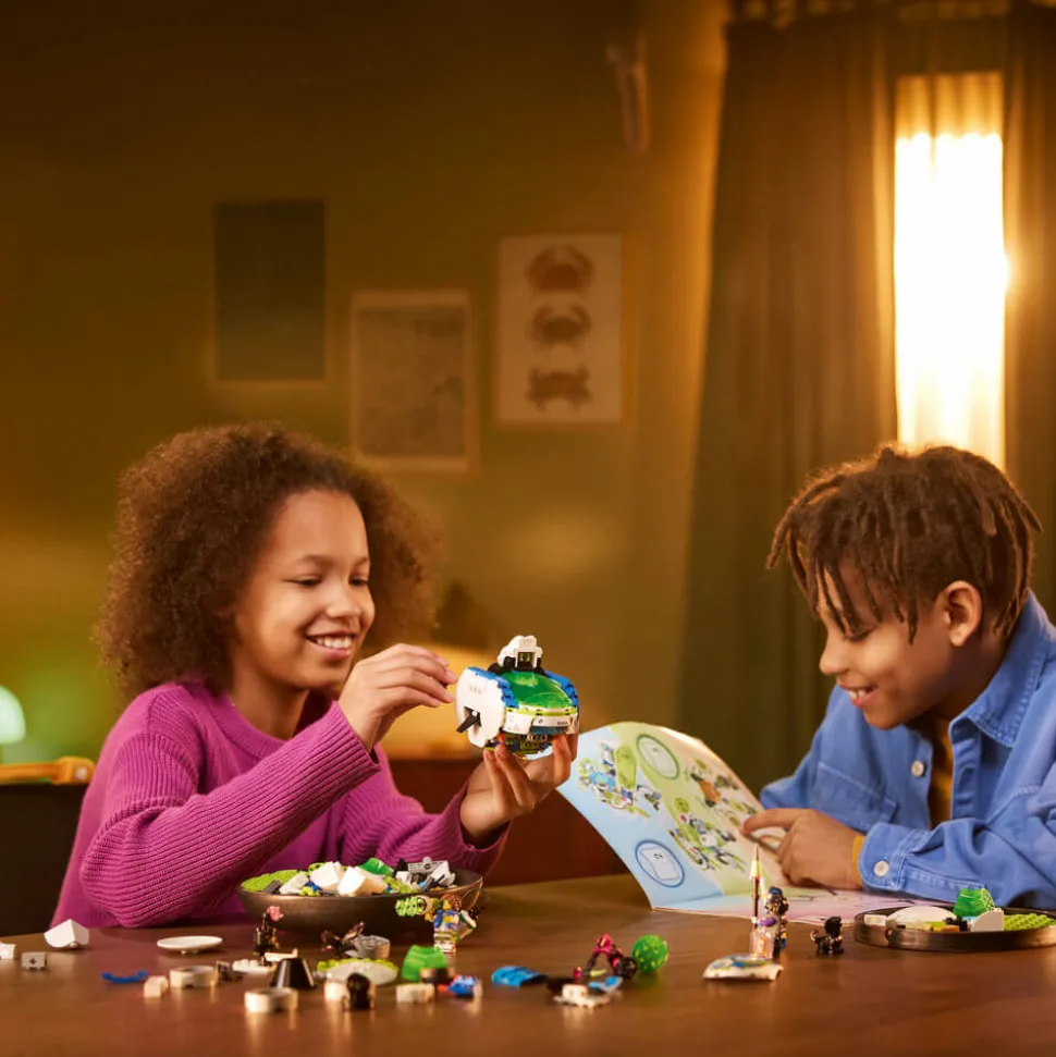 LEGO® DREAMZzz Mateo and Z-Blob the Knight Battle Mech 1333 Piece Building Set (71485)