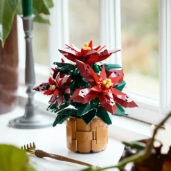 LEGO® Icons Poinsettia 608 Piece Building Kit (10370)