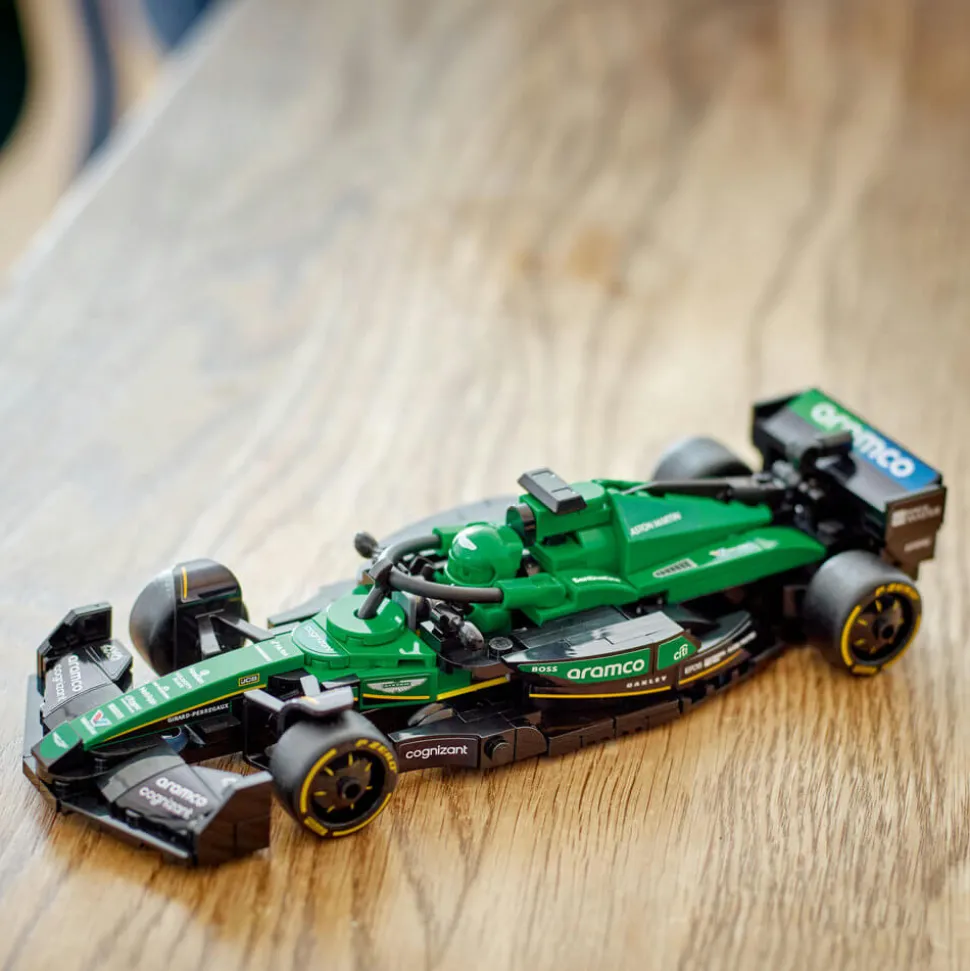 LEGO® Speed Champions F1 Aston Martin Aramco F1® AMR24 Race Car 269 Pi