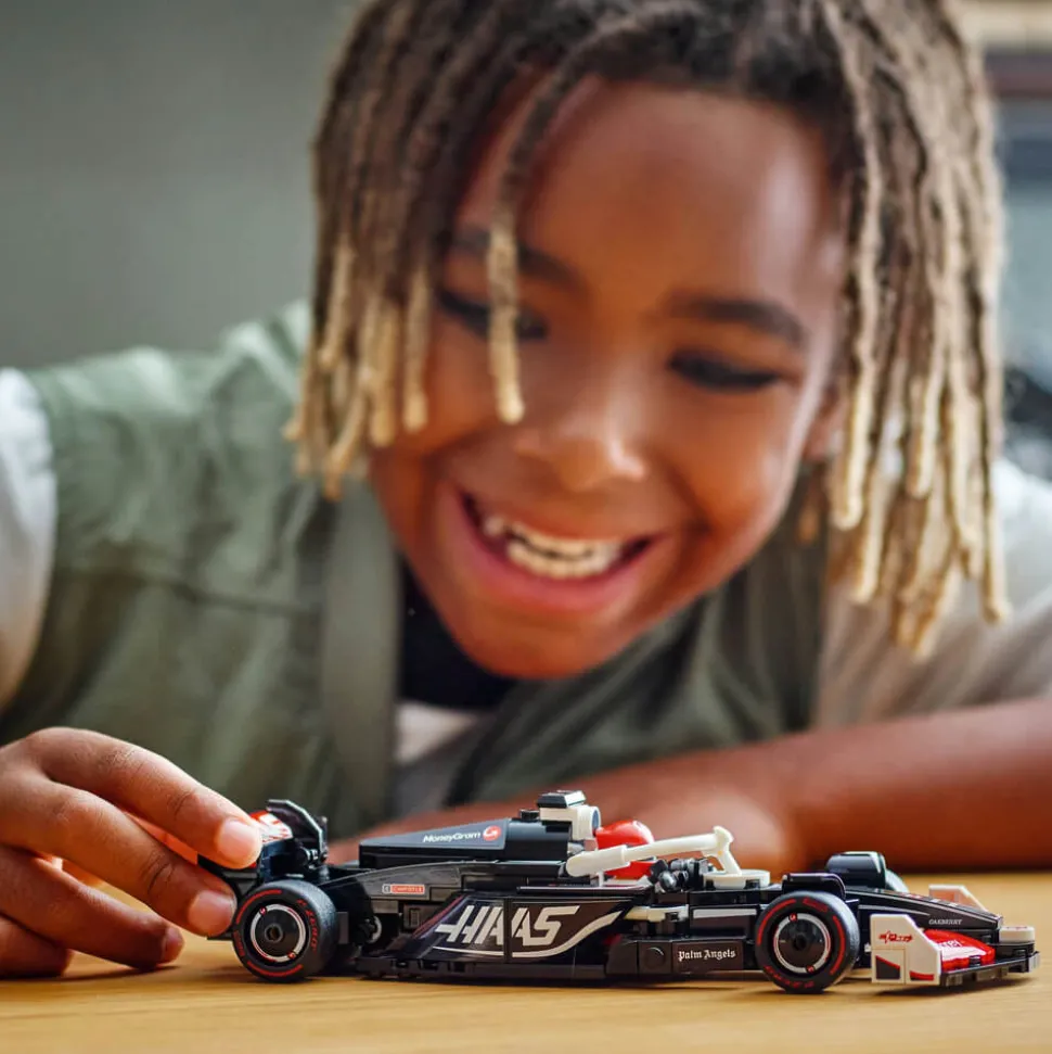 LEGO® Speed Champions F1 MoneyGram Haas F1® Team VF-24 Race Car 242 Pi