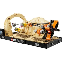 LEGO® Star Wars™ Mos Espa Podrace™ Diorama 718 Piece Building Set (753