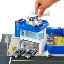 Matchbox Action Drivers Police Station Dispatch Playset