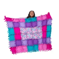 Melissa and Doug Created by Me Flower Fleece Quilt Kit