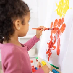 Melissa and Doug Deluxe Wooden Standing Art Easel