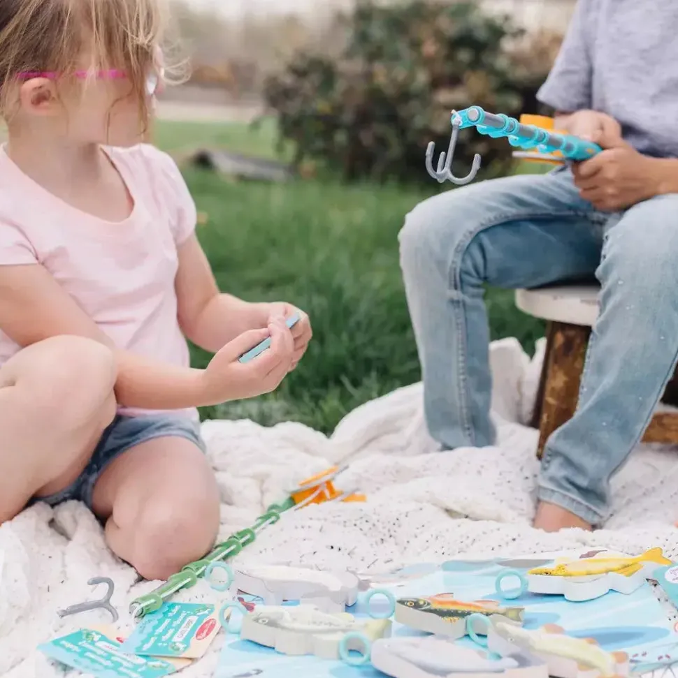 Melissa and Doug Let’s Explore Fishing Play Set