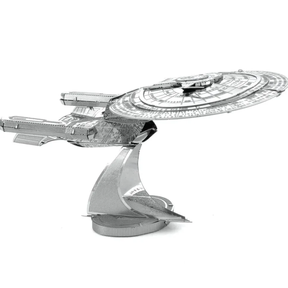 Metal Earth Star Trek USS Enterprise-D Model Kit