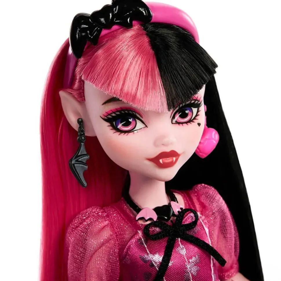 Monster High Draculaura Fashion Doll