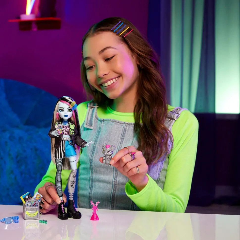 Monster High Frankie Stein Doll with Pet