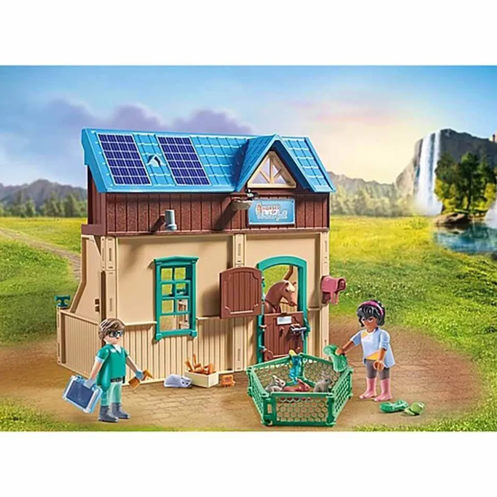 PLAYMOBIL Riding Therapy and Veterinary Practice Playset