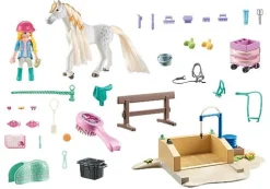 PLAYMOBIL Washing Station with Isabella and Lioness Playset
