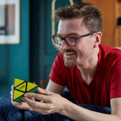 Rubik's Pyramid Puzzle