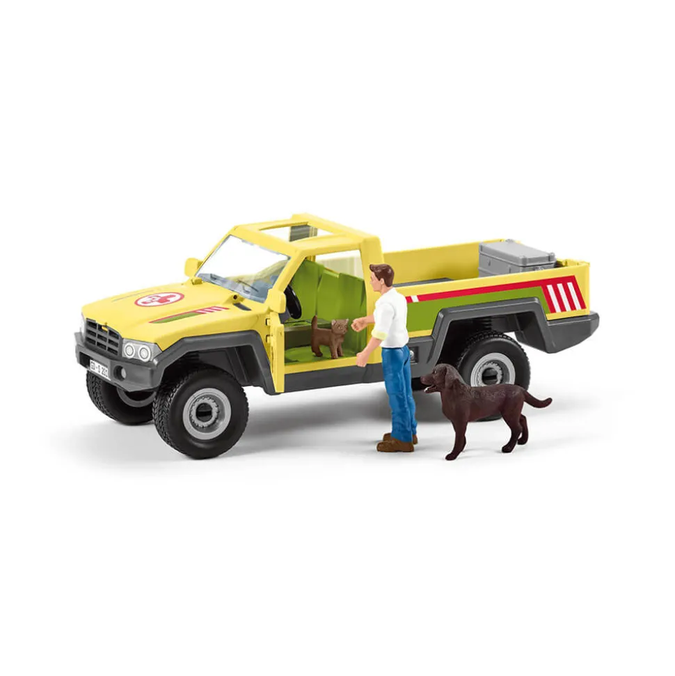 Schleich Farm World Veterinarian Visit At The Farm Playset