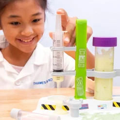 Thames and Kosmos Ooze Labs: Alien Slime Lab